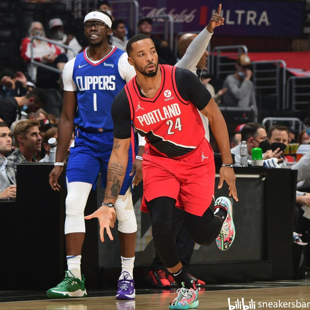 关键词贯穿 关键词贯穿